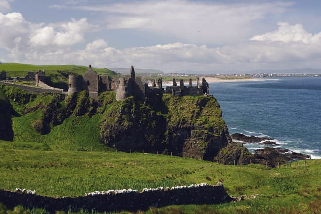 Dublin: Giants Causeway and Bushmills Distillery Whiskey Tasting Including Belfast photo 2