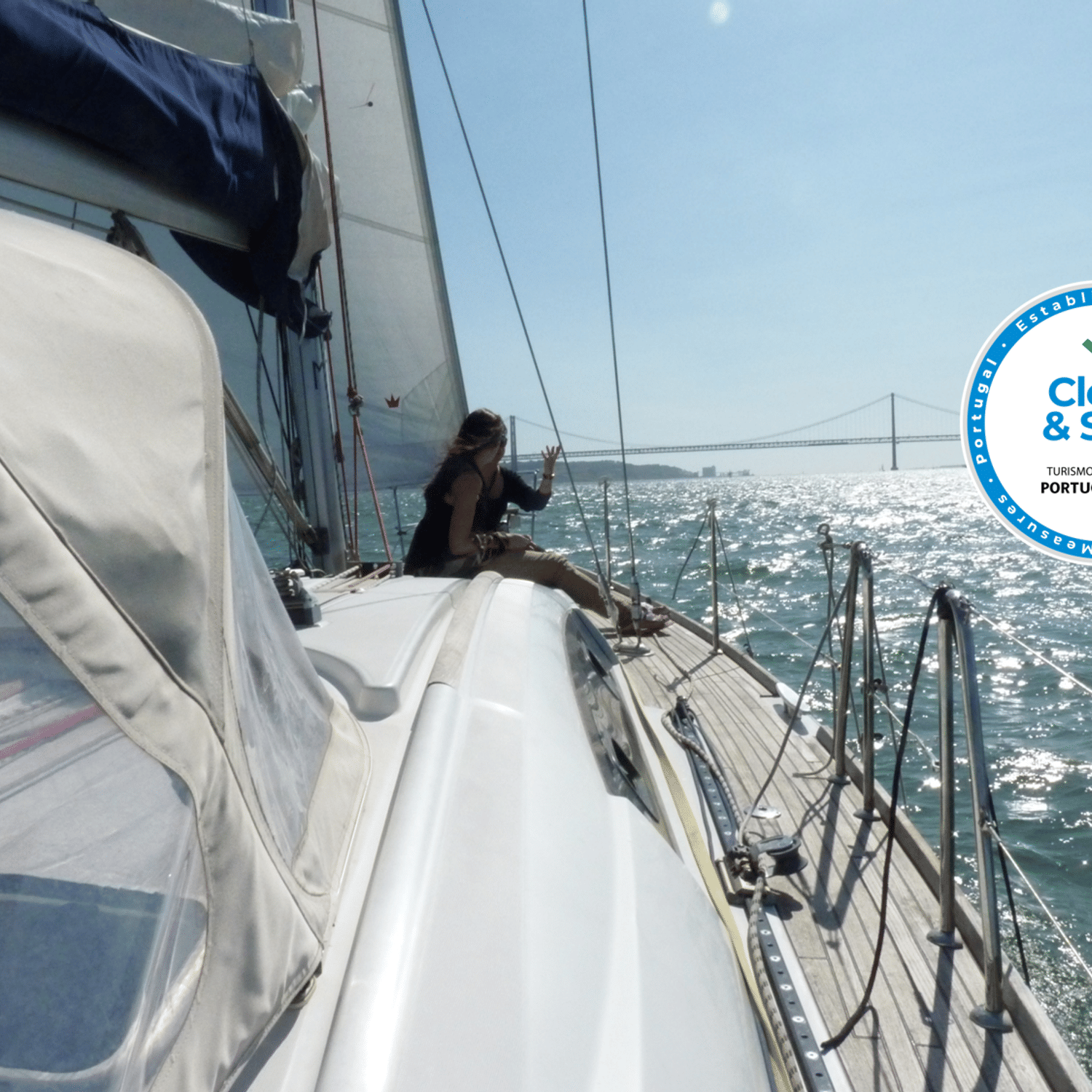 Day Sailing Tour on the Tagus River from Lisbon