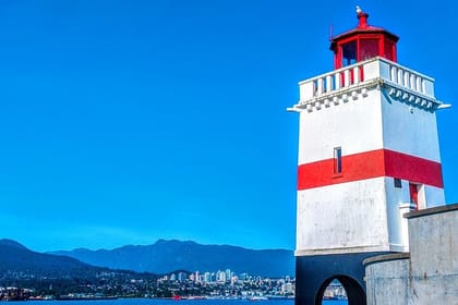 Vancouver Aquarium, Stanley park and Bloedel Conservatory Tour