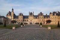 Fontainebleau, Versailles, Gardens, Trianon Private from Paris 9