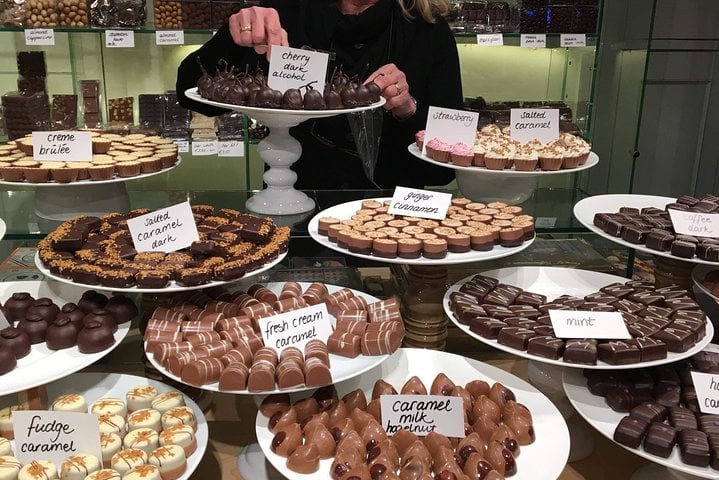 Private Walking Food Tour in Amsterdam 4