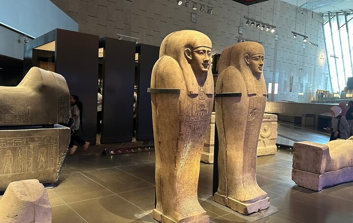 Private tour to Giza Pyramids, Sphinx and Grand Egyptian museum