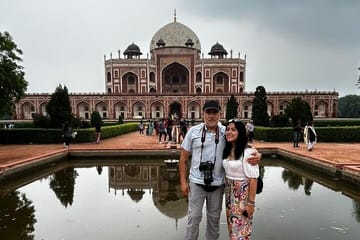 Golden Triangle Tour: Agra, Lucknow, and Varanasi Highlights