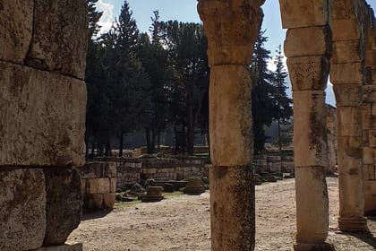 Private Anjar and Baalbek Tour from Beirut with Departure Ticket