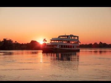 4 Days Victoria Falls Family Adventure – Private Tour for 5