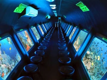 Semi-Submarine and Snorkeling Tour in Hurghada