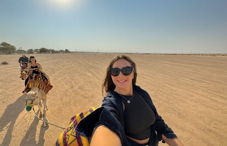 Edge of the World Hike and 4x4 Safari near Riyadh