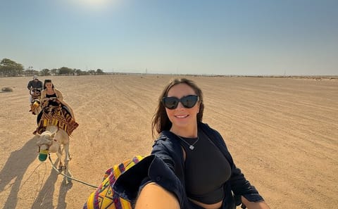 Edge of the World Hike and 4x4 Safari near Riyadh