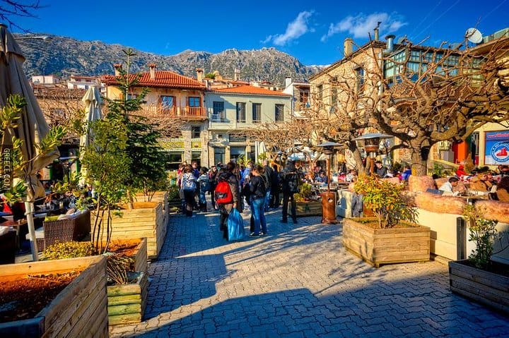 Private Tour of Delphi & Arachova from Athens 10