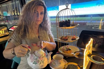 Gourmet Dining Bus Tour in Dubai with Scenic City Views