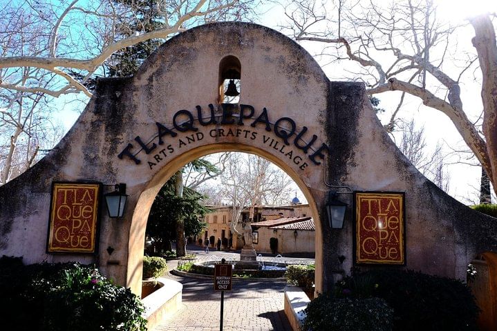 Tlaquepaque Shopping