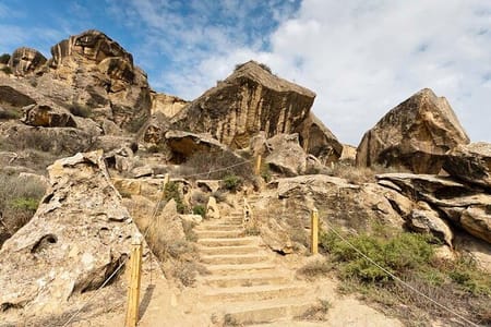 3 Nights Private Azerbaijan Tour from Petroglyphs to Flame Towers