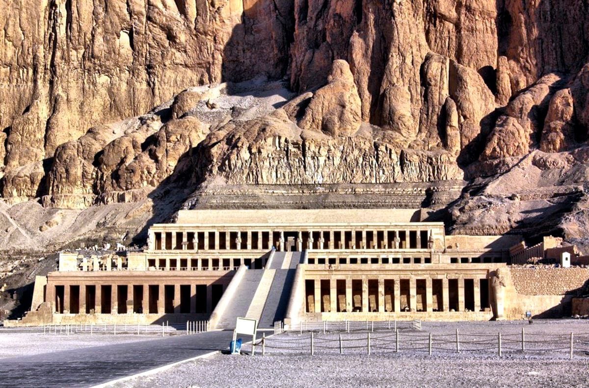 Hatshepsut temple, temple of Queen Hatshepsut, Luxor west bank, valley of Kings