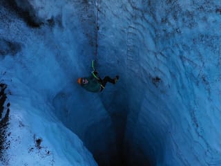 Ice climbing at Sólheimajökull, photo 7