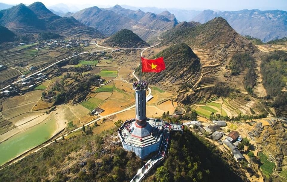 5-Day Ha Giang Loop Adventure Tour from Hanoi