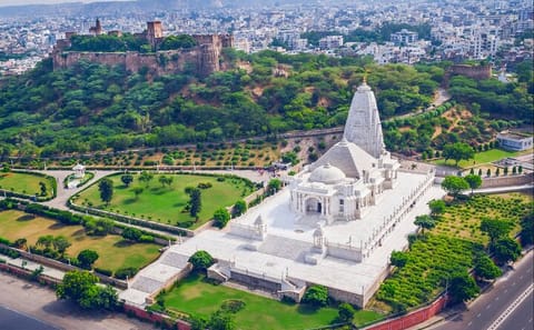 Cultural Tour from Jaipur to Jodhpur via Bikaner and Jaisalmer