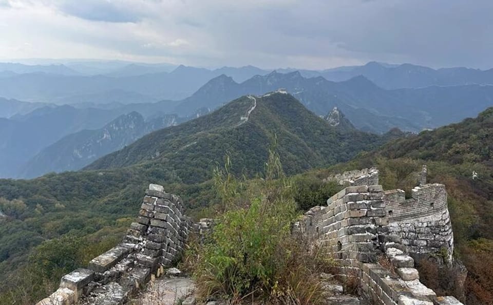 Private Hiking Tour of Jiankou and Mutianyu Great Wall