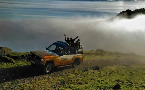 Sunset 4x4 Tour with Dinner in Campanario, Funchal