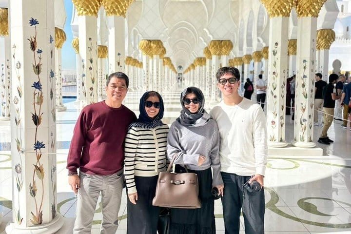 Abu Dhabi Tour Grand Mosque Heritage Qasr Al Watan  4