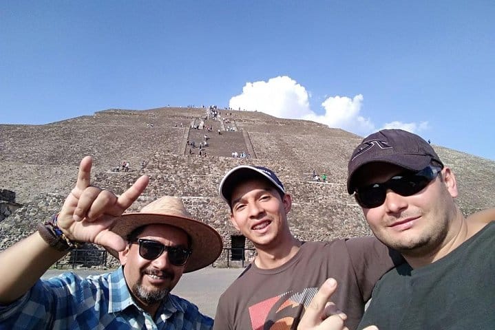 Private Tour: Teotihuacan and Guadalupe Shrine