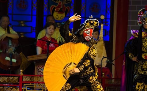 Sichuan Opera Performance Ticket in Chengdu with Reserved Seating