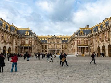 Guided Walking Tour of the Gardens and Palace of Versailles