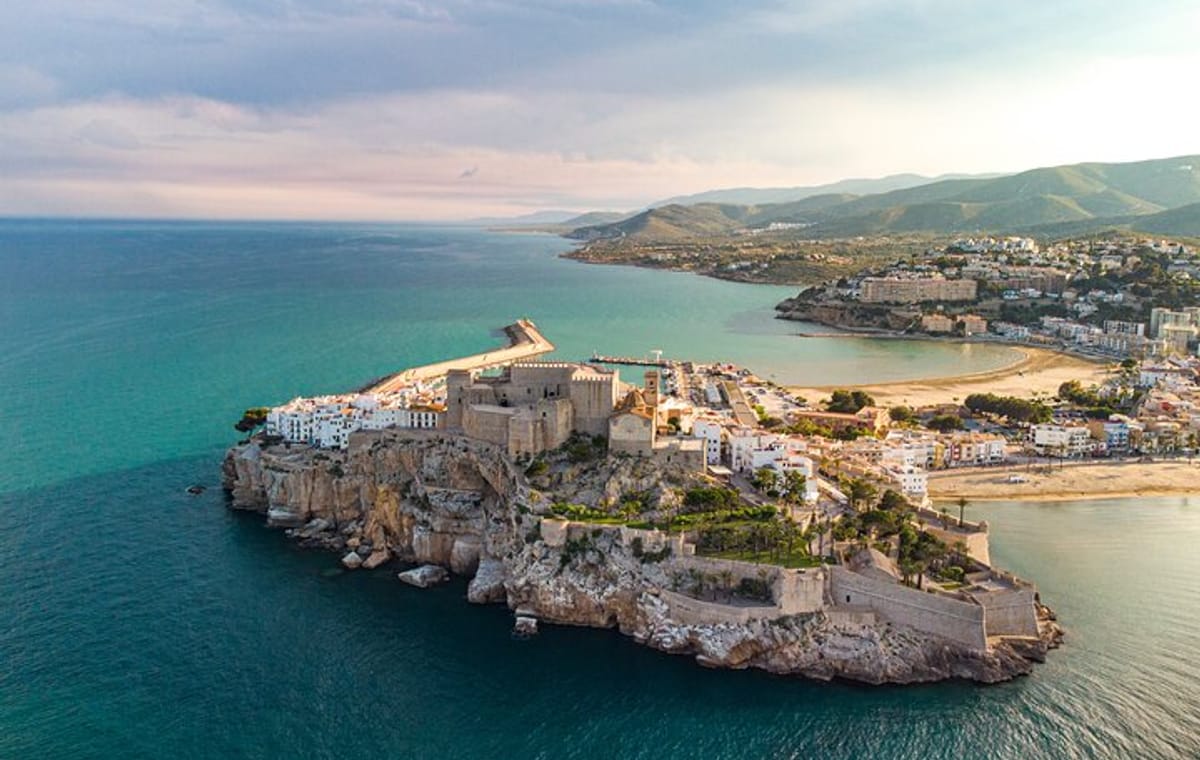 From Valencia: Day Tour in Peniscola, Game of Thrones