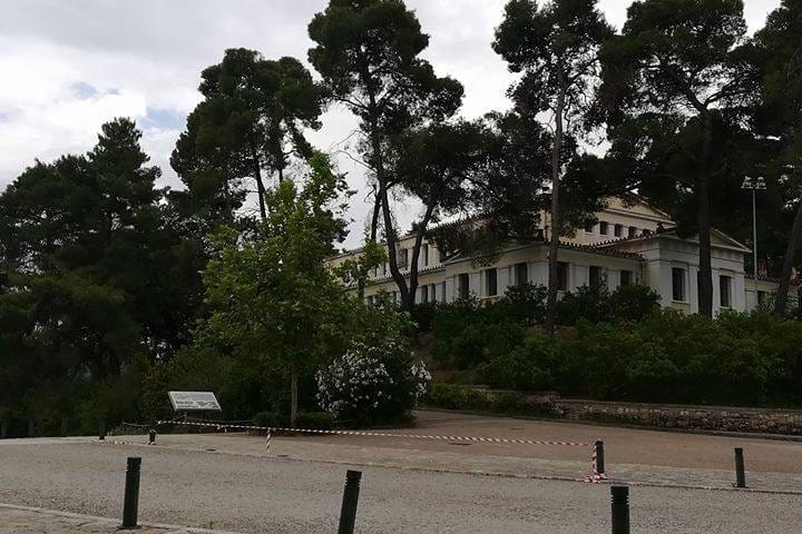 2 Day Private Tour to Delphi,Thermopylae,Mycenae,Nafplion and Ancient olympia 9