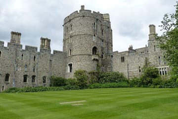 All Inclusive Windsor Castle Stonehenge Private Tour with Passes