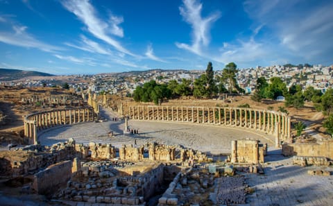 5-Day Adventure Tour of Amman, Petra, and Wadi Rum