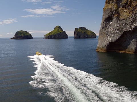 The Elephant Rock in Vestmannaeyjar and Ribsafari