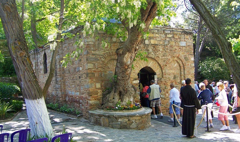 Ancient Ephesus and Pamukkale with Lunch Tour FROM IZMIR