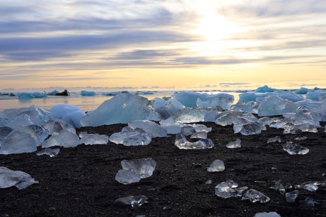 2 Days - South Coast & Jökulsárlón Glacier Lagoon (Group Tour) 9
