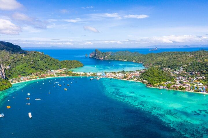 Discover Maya Bay at Dawn: Avoid the Phi Phi Crowds