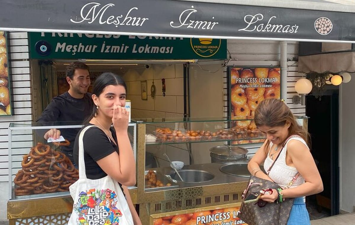 Local Food Tasting Tour Visiting 3 Islands from Istanbul