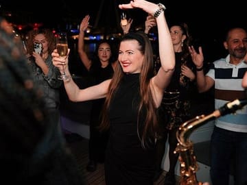 Super Yacht Party at Marina Walk in Dubai's Nightlife