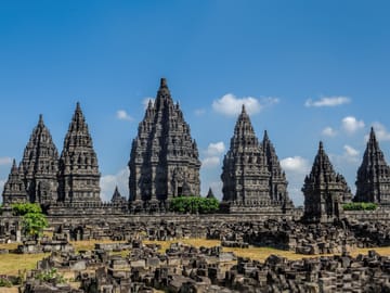 Explore the Hindu Temples of Prambanan in Yogyakarta