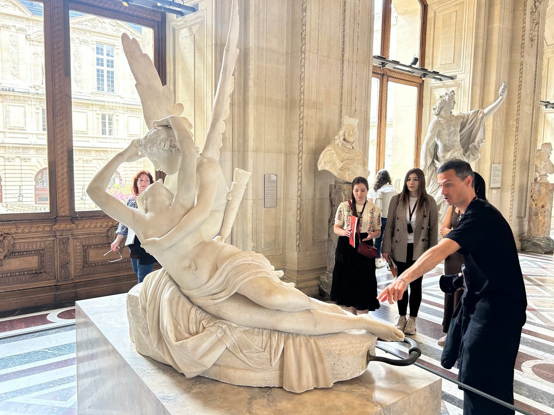 Paris: Louvre Museum Semi-Private Tour | Skip the Line | Max 6 5