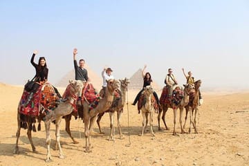 Cairo Layover Tour to Giza Pyramids and Sphinx
