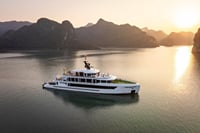 Hanoi: 5-Star Luxury Day Cruise to Lan Ha Bay with Scenic Views 1