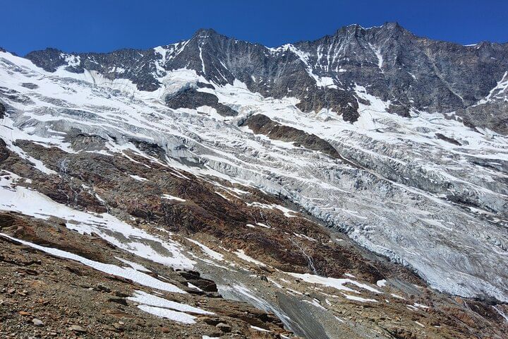 4 Day Trekking Tour Swiss Magic Through the Alps