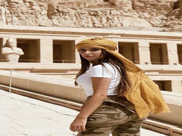 Private Guided Tour for Families to Saqqara Dahshur and Giza including Camel Ride and Lunch from Cairo