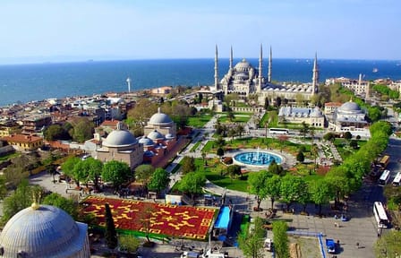 Istanbul Cultural Walking Tour of Historic Landmarks