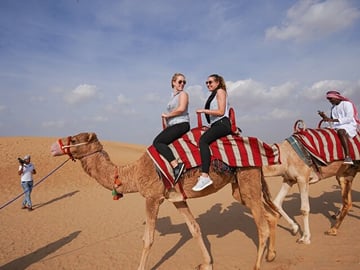 6 hours Premium Desert Safari in Dubai Red Dunes