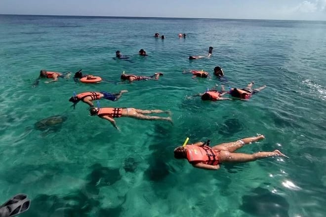 Tulum Snorkel y Ruinas Mayas Vista desde el Mar