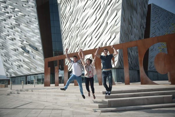 Best of Northern Ireland including Titanic Experience tour from Dublin