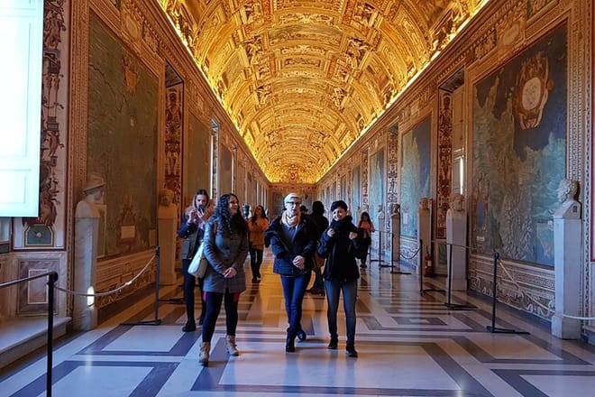 Vatican Museums, Sistine Chapel and S. Peter's - Private Tour