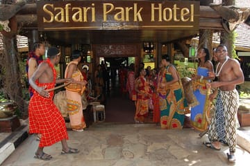 Private Tour in Nairobi Kenya with Dinner at Safari Park Hotel