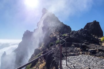 Hiking Transfer from Pico do Areeiro to Achada do Teixeira
