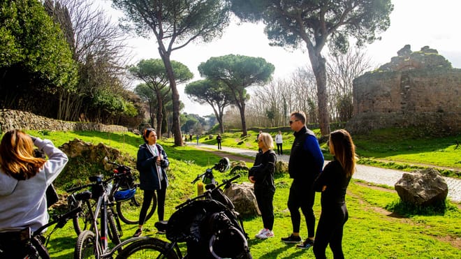 Street Food Private e-Bike Tour	 3